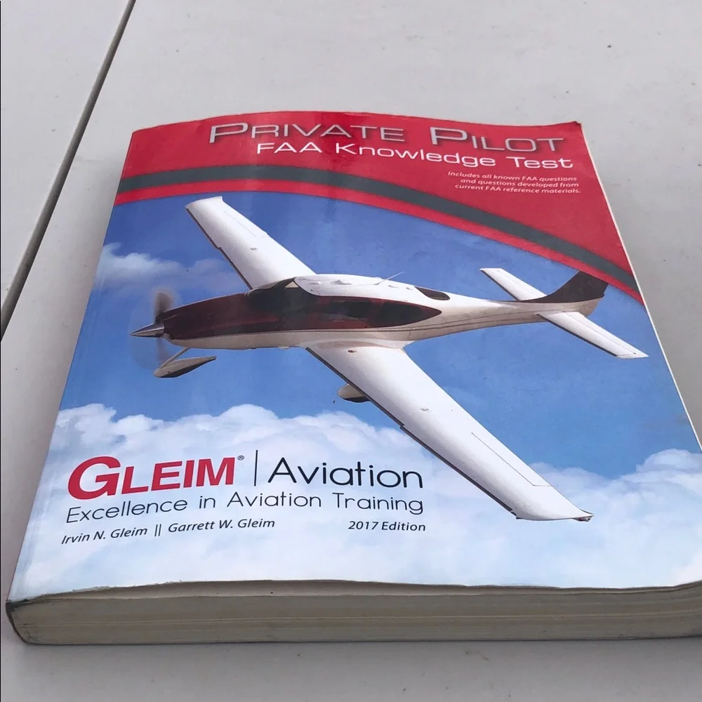 Gleim Private Pilot FAA Knowledge Test Prep Book - Blue/Red Cover
